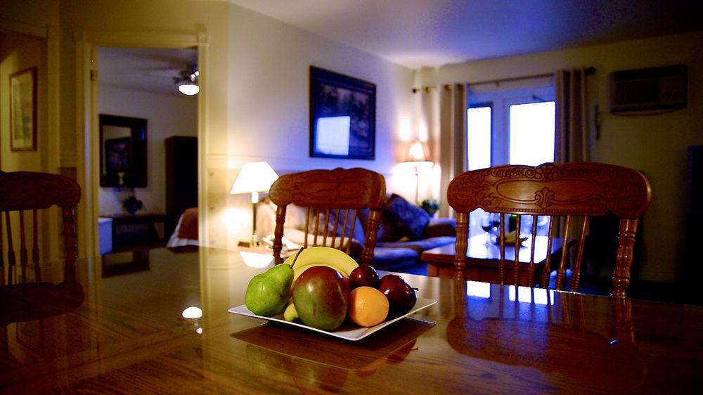 Hotel Port Aux Basques Екстериор снимка