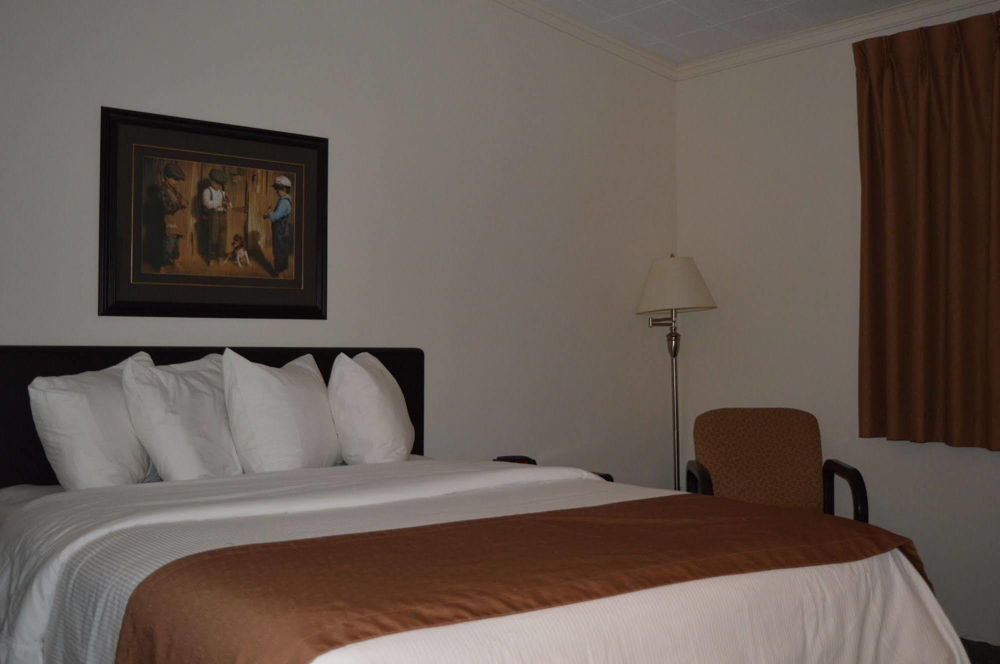 Hotel Port Aux Basques Екстериор снимка